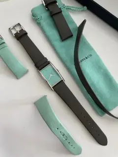 ティファニー TIFFANYu0026Co. イーストウエスト 腕時計 バンド2本付き