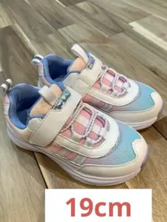 Item thumbnail for item 2fd4e726-858c-435f-b7f5-e16d2188ce19