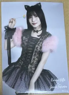 Item thumbnail for item 5c8bee44-5a5b-4572-899b-0dc130a69c7d