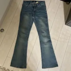 salire ブーツカットデニム