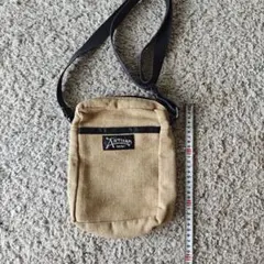 ARTISAN GEAR ベージュ サコッシュ