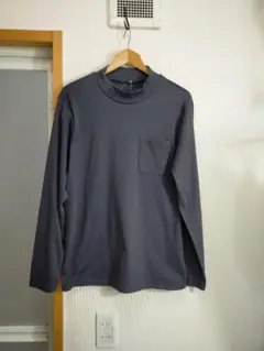 新品 チャコールグレー 長袖カットソー ポケット付き ハイネック L