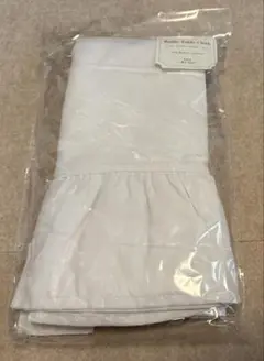 フリルテーブルクロス