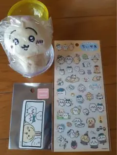 ちいかわうさぎBIG4  　クリアシール　携帯にも貼れるステッカー