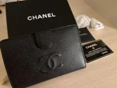 CHANEL 超美品!二つ折り財布キャビアスキン