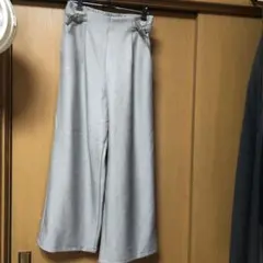 ikka パンツ