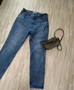 Item thumbnail for item a9e07613-5715-43ab-a2d3-d05ced72a8ed