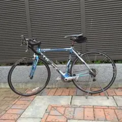 TREK Madone 5.2 2014 カーボン　新品70万円 TREK Madone 5 2 2014 カーボン 新品70万円 - すばらしい