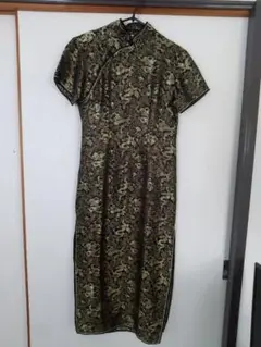チャイナドレス