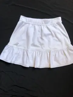 バボラ　ホワイトテニススカート Mサイズ