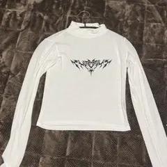 韓国　トップス