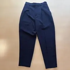 ユニクロ　UNIQLO ドレープテーパードアンクルパンツ　S ネイビー
