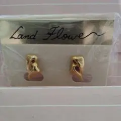 Land Flower ゴールド イヤリング