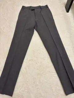 ユニクロ　感動パンツ