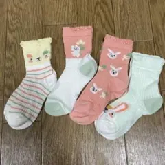 連休セール＊新品未使用メッシュ靴下＊4足セット13.5〜14.5cmりす&うさぎ