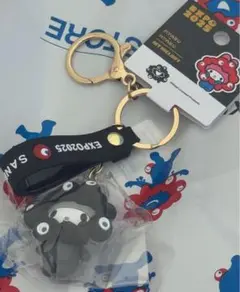 黒ミャク　サンリオ　コラボ　マイメロ　キーホルダー　ブラック　ゴールド　未使用