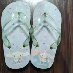 【中古品】サンリオ　シナモロール　ビーチサンダル　20cm