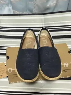 TOMS トムズ スリッポン