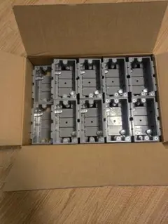 SBP-S　18個　浅型パネルボックス（あと付はさみボックス）