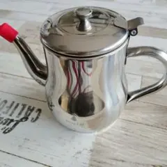 ⭐匿名配送⭐オイルポットメッシュフィルター付き650mlステンレス 油ポット☆