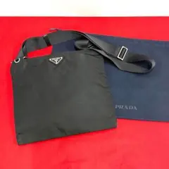 極上 美品 プラダ 三角ロゴ 金具 ナイロン ショルダーバッグ サコッシュ 黒