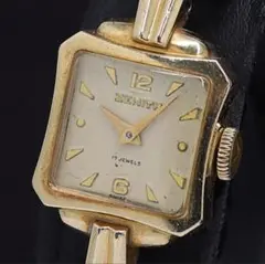 Item thumbnail for item bdaf0221-8482-43a3-816a-a52f594d2e99