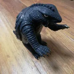 Item thumbnail for item c3293162-c0b5-45eb-bd23-3aa7ba191025