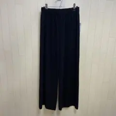【新品未使用】レカ 迷わず着れる！大人のセミワイドプリーツパンツ