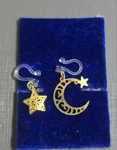 星と月デザイン イヤーカフ