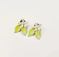 スタージュエリー ピアス 吉川ひなの リリー プルメリア