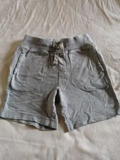 ベビーギャップ　半ズボン　ショートパンツ　12〜18month