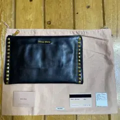 miumiu クラッチバッグ