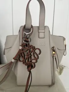 【美品】LOEWE ロエベ ハンモック チャーム付き