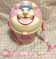 ONEPIECE ワンピース ビッグマム お菓子ケース
