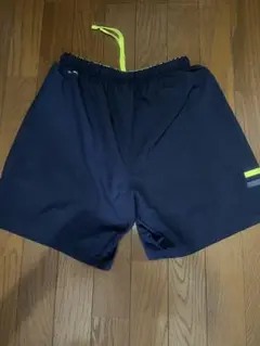 ランニングパンツ　男性Mサイズ