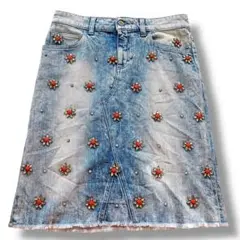 Item thumbnail for item 2bb435c1-8dad-4880-bb33-ad6a1f848b74