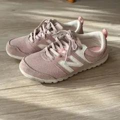 ニューバランス24