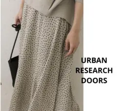 URBAN RESEARCH DOORS 小花柄スカート