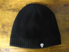 黒　 スカルロゴ　 ニット帽　　　新品