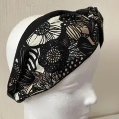 北欧風フラワー　ハンドメイド　クロスターバン
