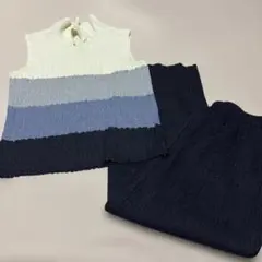 ノースリーブトップスとパンツのセットアップ
