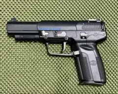 ジャンク】マルシン工業 ルガーMk1 サイレンサーモデル 固定