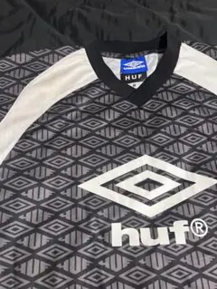ハフ　アンブロ　コラボ　サッカーシャツ　tシャツ HUF umabro HUF X UMBRO® COLLECTION発売！ | 株式会社TSIホールディングス