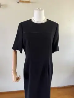 美品：礼服　フレアスリーブ 黒 ワンピー、丸襟