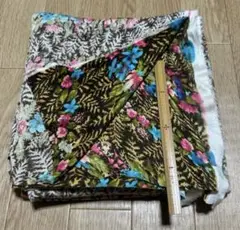 52昭和レトロ　伸縮性花柄生地 約150x 190cm 未使用品