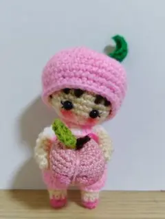 あみぐるみ　あみぐるみキーホルダー　ピーチちゃん