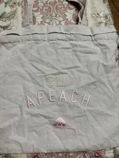アピーチ　APEACH トートバッグ　カカオフレンズ
