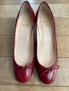 ほぼ新品 クリスチャンルブタン バレエシューズダンスシューズ パンプス 赤 37