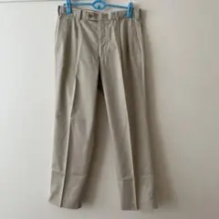 UNIQLO ユニクロ　ベージュ プリーツ入り スラックス