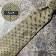 AN144 BOSS カーキ シルク ネクタイ